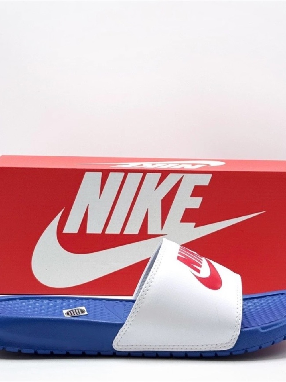 Nike Sandall Belonging to Men Accessories brand new size 11